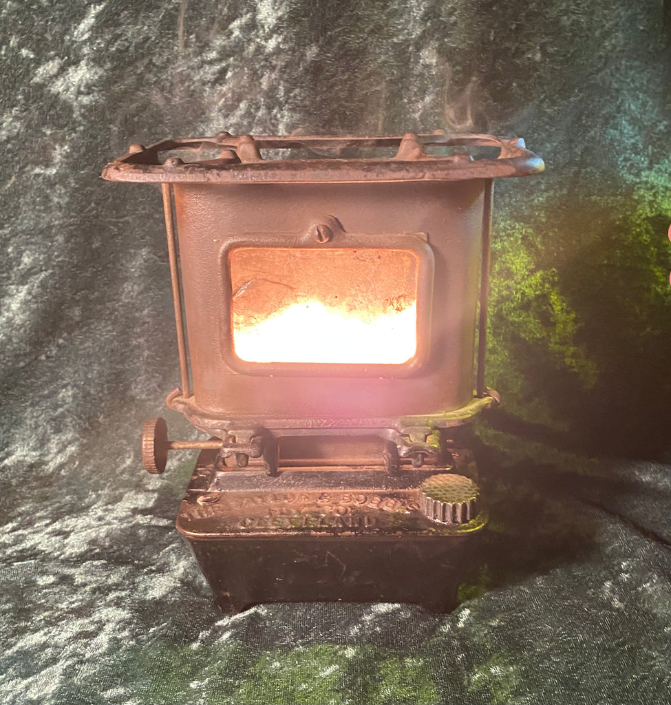Zero Stock-Antique Taylor & Boggis Sad Iron Heater Oil Stove 