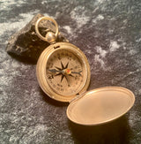 Zero Stock-Vintage WW2 U.S. Wittnauer Military Pocket Compass In Hunter Style Case