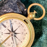 Zero Stock-Vintage WW2 U.S. Waltham Military Pocket Compass In Hunter Style Case