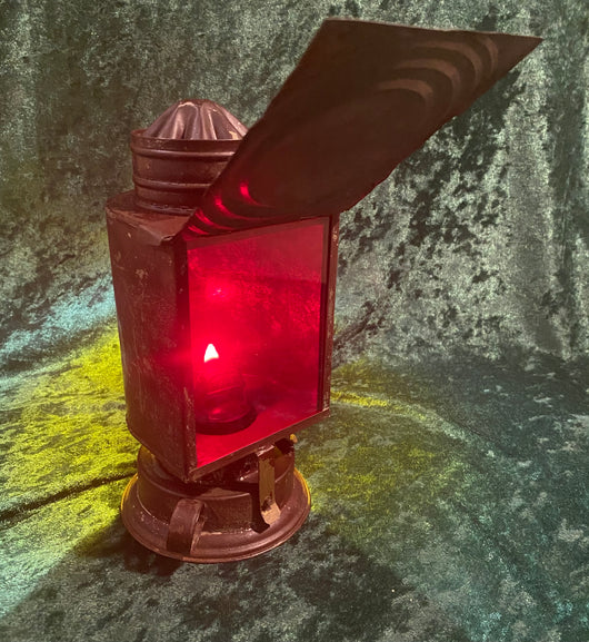 Zero Stock-Antique Signal Oil Lantern