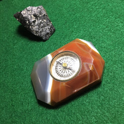 ZERO STOCK-VINTAGE AGATE STONE TABLE COMPASS