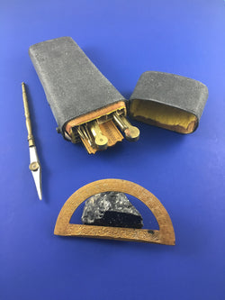 ZERO STOCK-ANTIQUE DRAWING SET WITH SHAGREEN ETUI